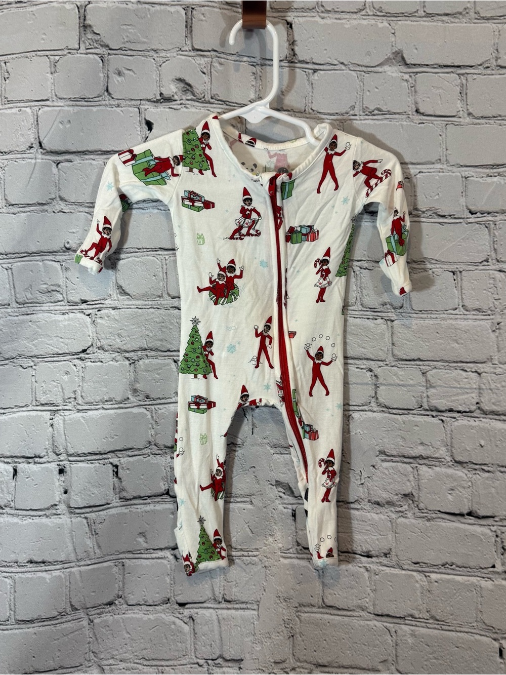 Bellabu Bear Elf on the Shelf Bamboo Zippie